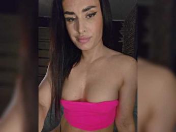 XStrawberryX webcam model stream image