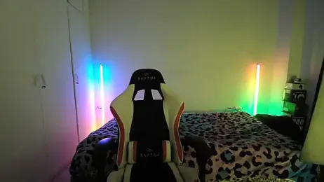 HoneyValentine webcam model stream image