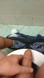 Duck20741 webcam model stream image
