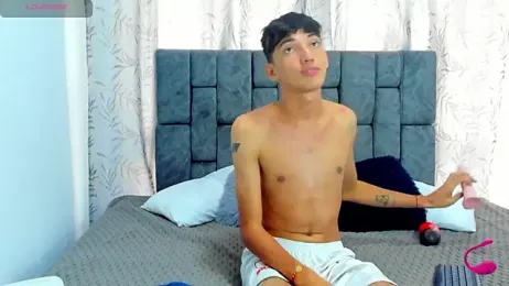 Maikol_Ortiz webcam stripchat model stream image