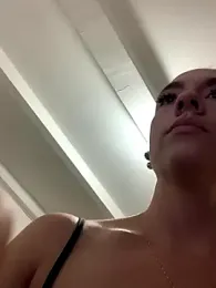 ImAlicee webcam model stream image