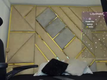amber_adams_ webcam model stream image