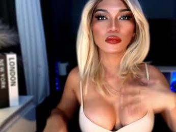 queenslavehunterxxx webcam model stream image
