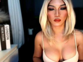 queenslavehunterxxx webcam model stream image