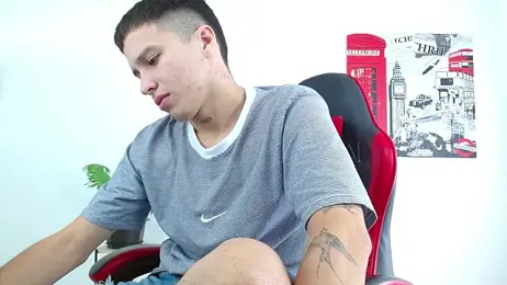 Cumandres18 webcam model stream image