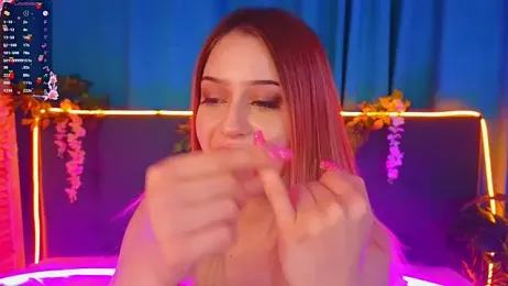 AlinaWalters webcam model stream image