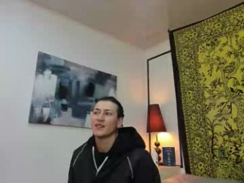 aria_and_orien webcam model stream image