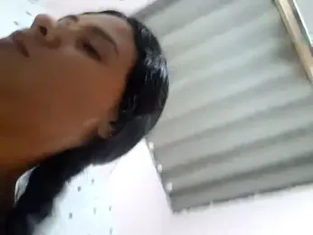 sexy-latin10 webcam model stream image