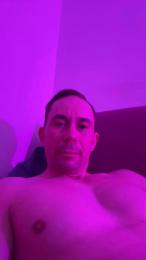 johnb87 webcam model stream image