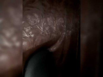 -nelya- webcam model stream image