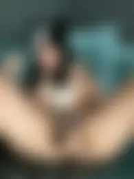 nora_the_strange webcam model stream image