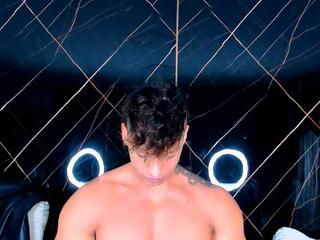 Owen Wolfe webcam model stream image