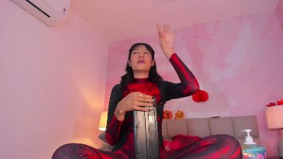 miisaki_ webcam model stream image