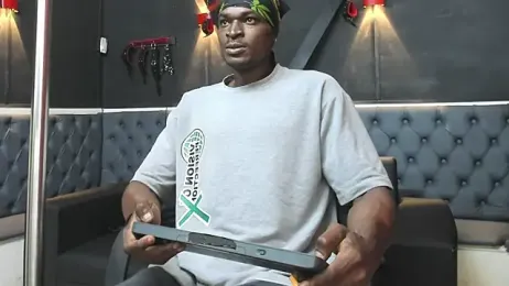 Terrance_z webcam model stream image