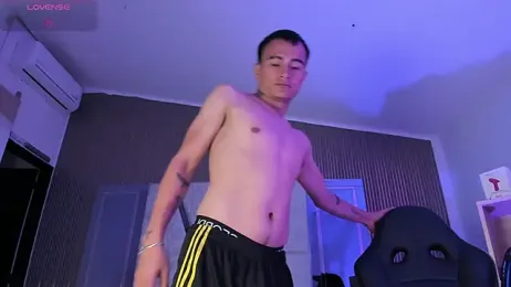 LiamDeep webcam model stream image