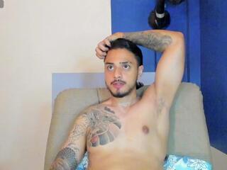 Ethan Lavi webcam model stream image