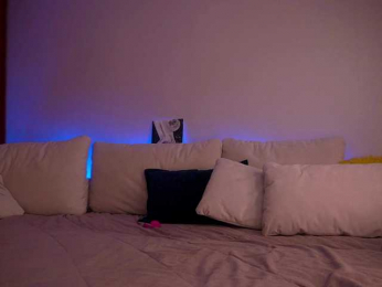 Infinitesprin webcam model stream image