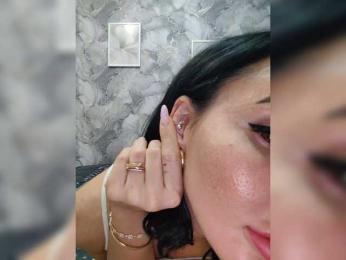 Zhuzha123 webcam model stream image