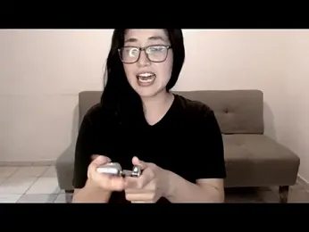 Eanna_ webcam model stream image