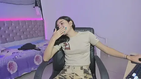 beiby_glow webcam model stream image