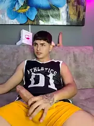 Lyam_ap webcam model stream image