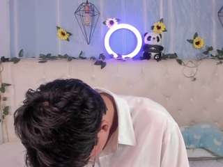 aleaurarashi webcam camsoda model stream image