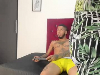 mia_collivens webcam model stream image