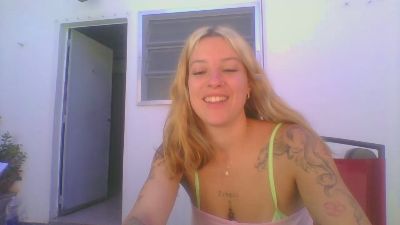 Luciebeau webcam model stream image