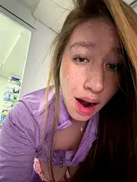 roouse webcam model stream image
