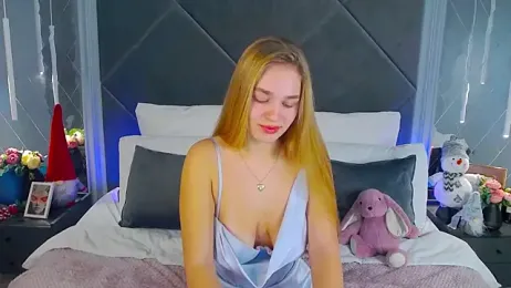 LollaYang webcam stripchat model stream image