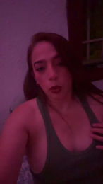 Lou1k webcam model stream image