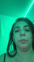 Lou1k webcam model stream image