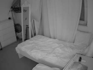 voyeurcam-julmodels-reallife-3 webcam model stream image