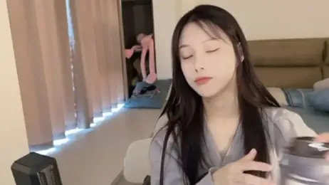 HaagenDazs_ webcam model stream image