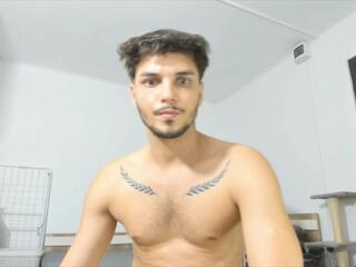 Angel Frank webcam model stream image