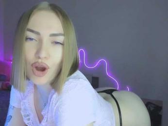 LaraKrein-lk webcam model stream image