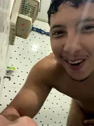 Azerate_infernus webcam model stream image