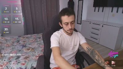 AdamRayn webcam model stream image