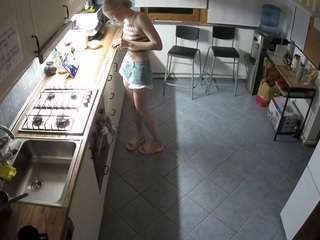 voyeurcam-julmodels-kitchen-2 webcam model stream image