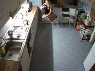 voyeurcam-julmodels-kitchen-2 webcam model stream image