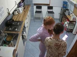 voyeurcam-julmodels-kitchen-2 webcam model stream image