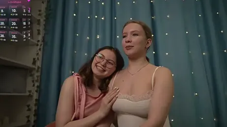 Ruminelle webcam model stream image