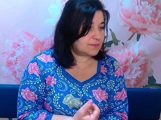 Bridjet Tur webcam model stream image