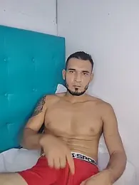 junior_men22 webcam model stream image