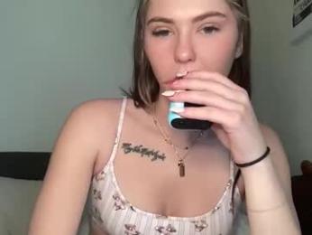 sarahxaoliver1 webcam model stream image