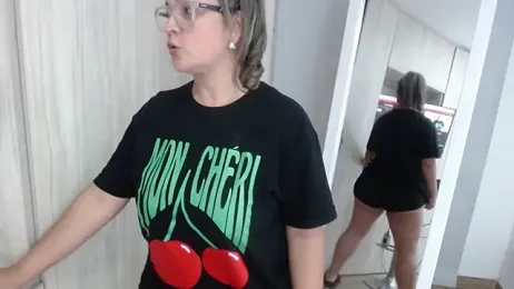 sophie_lopez1 webcam model stream image