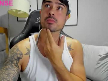 adam_clarke webcam model stream image