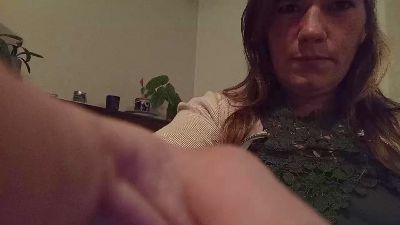 Touteseuleoua2 webcam model stream image