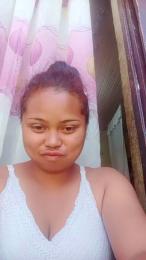 Artinah02 webcam model stream image