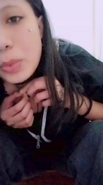 NadiaGzz webcam cam4 model stream image